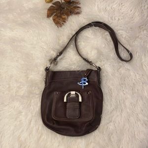 B. Makowsky Crossbody/shoulder brown leather bag